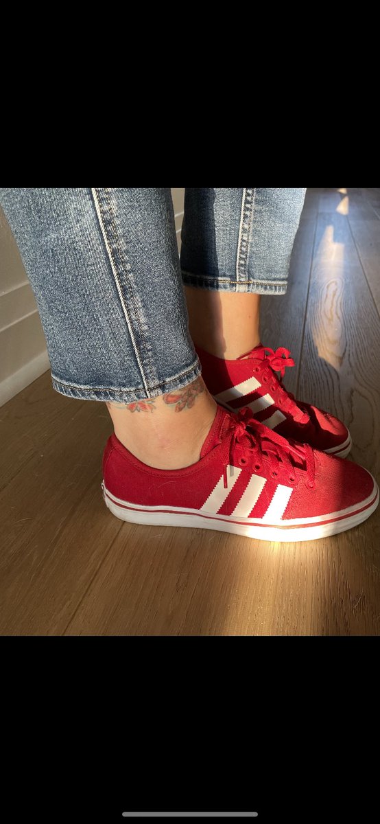 haltonFASD's tweet photo. Let’s make Twitter RED! #raiseawarenes #RedShoesRock #FASDawareness https://t.co/1ApAKpkmZ8