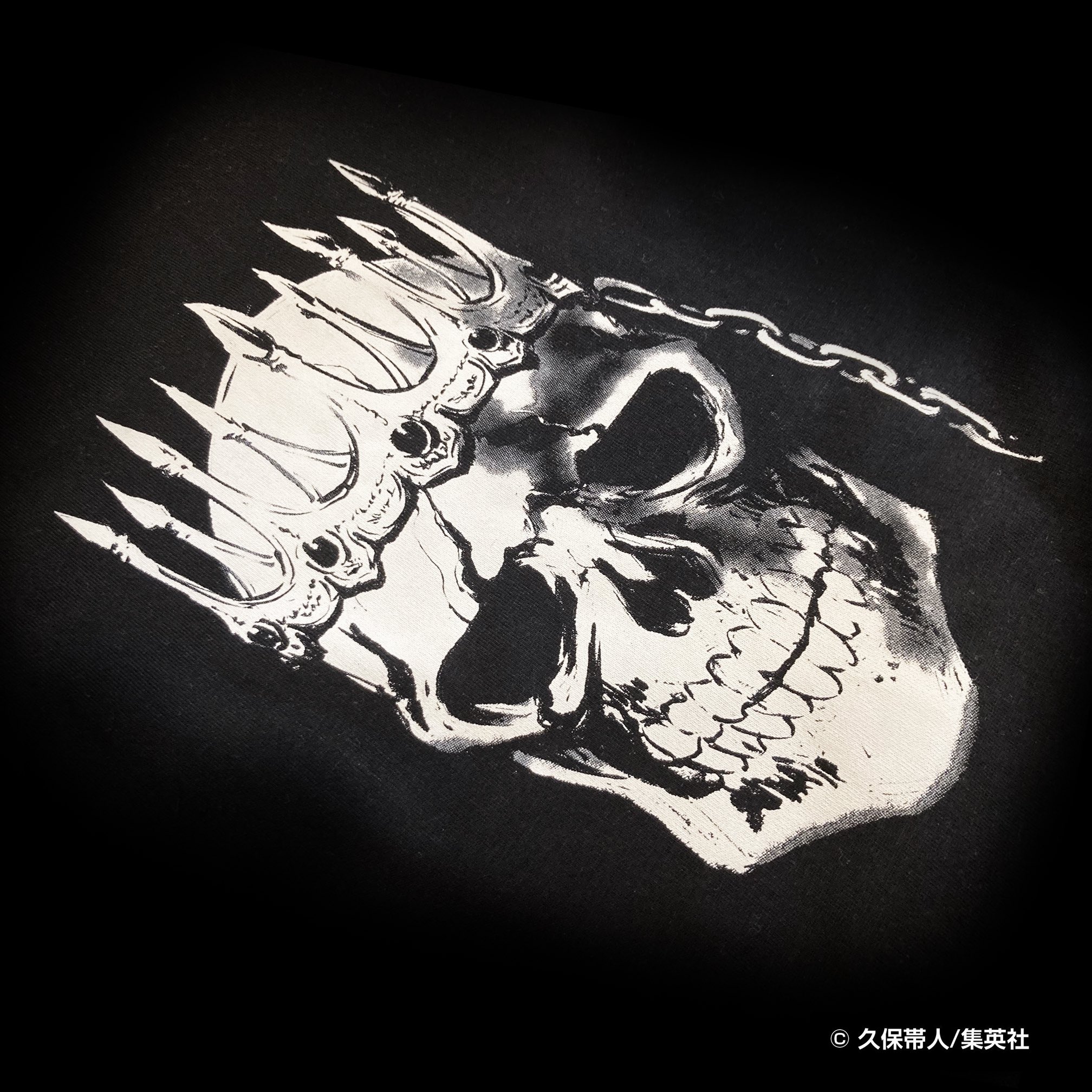 Whiskrs Bleach Whiskrs 006 Arrogante T Shirt 久保帯人先生描き下ろしのバラガン ルイゼンバーンの頭蓋骨を特殊な処理で ブリーチ プリントしたtシャツになります 詳細は後日発表いたします Bleach Whiskrs T Co 6zg5xikgtn Twitter