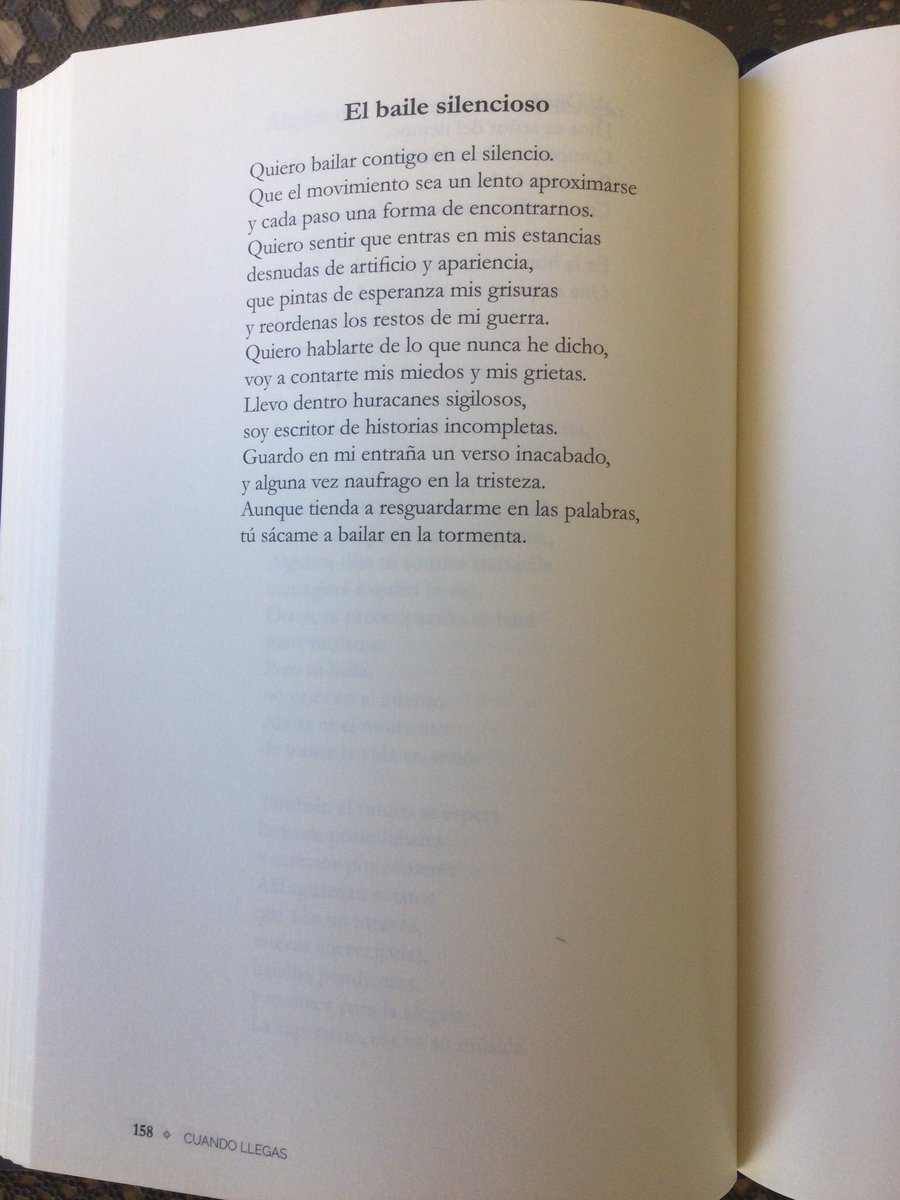 Es tan hermoso el poema que me ha alegrado la mañana.
“El baile silencioso” en “Cuando llegas” <a href="/jmolaizola/">jmolaizola sj</a>