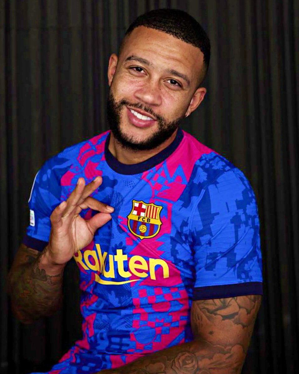 B24PT's tweet photo. Eis o novo terceiro equipamento do Barcelona. https://t.co/1OmXNsiLdr