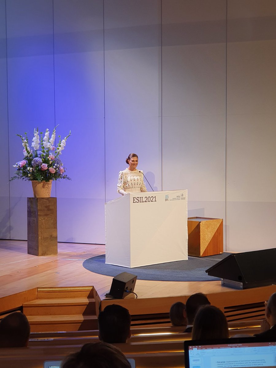 SchmidEvelyne's tweet photo. HRH Crown Princess Victoria 🇸🇪 at #esil2021. https://t.co/0ApANBH7oY