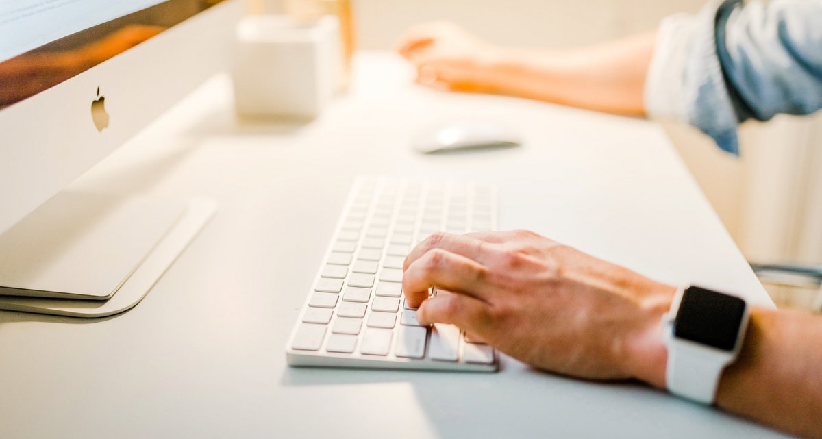 markbrown10x's tweet photo. Suffering from bad content? Here’s why and how you can fix it. https://t.co/J4sAduUy82 #contentmarketing #seo #digitalmarketing https://t.co/XP3p93aaUs