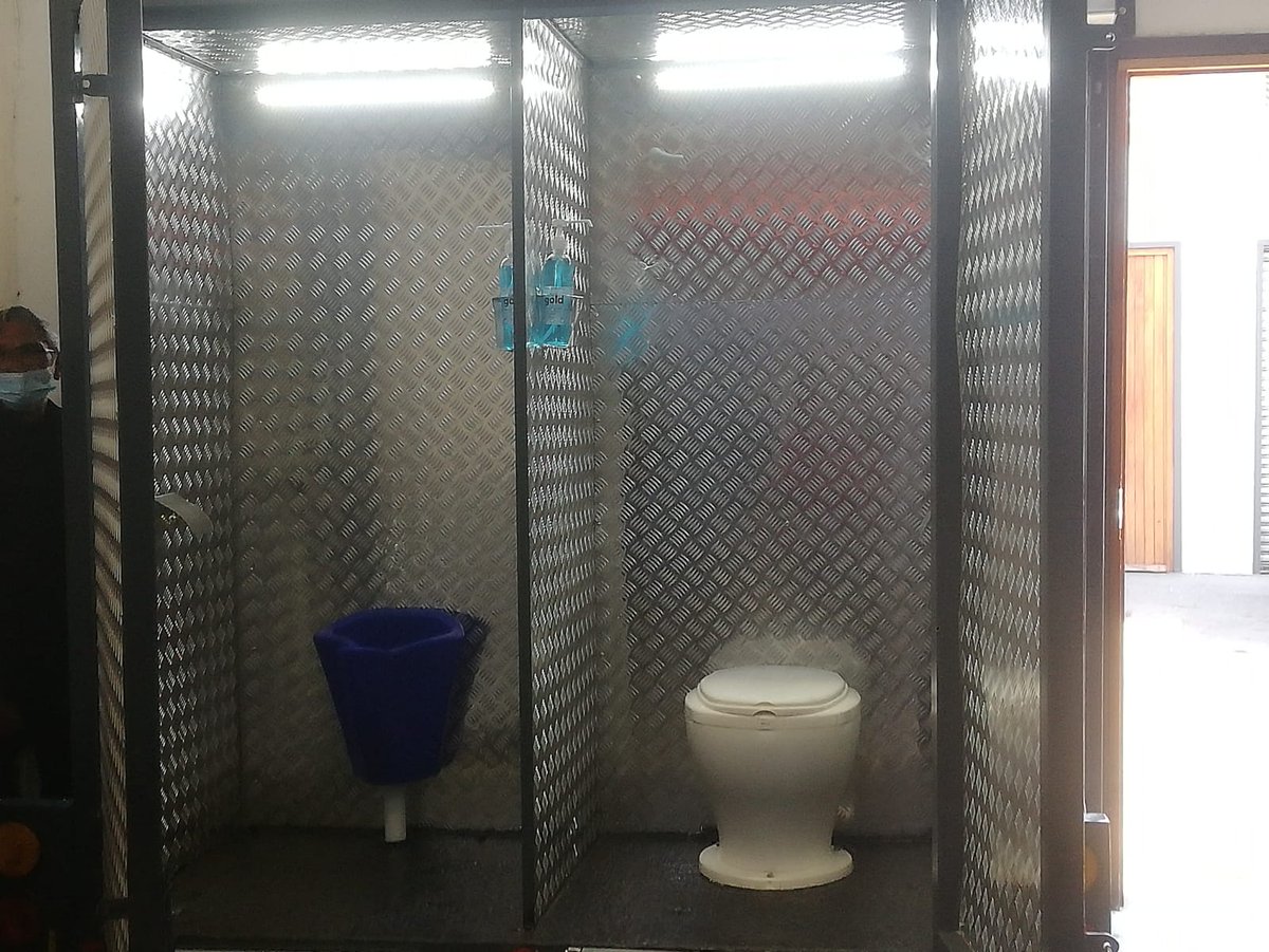 Huge milestone for LiquidGold. Our newly developed urine Diamond reactor is an off-grid automated nutrient and water recovery system producing a consistent dry valuable fertilizer for agriculture use and recovers 95% safe water used in a close looped system. <a href="/BillGates/">Bill Gates</a> @WSUPUK