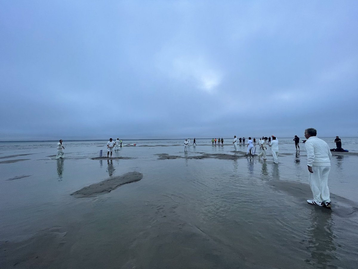 Cowes RNLI Lifeboat Station tweet media