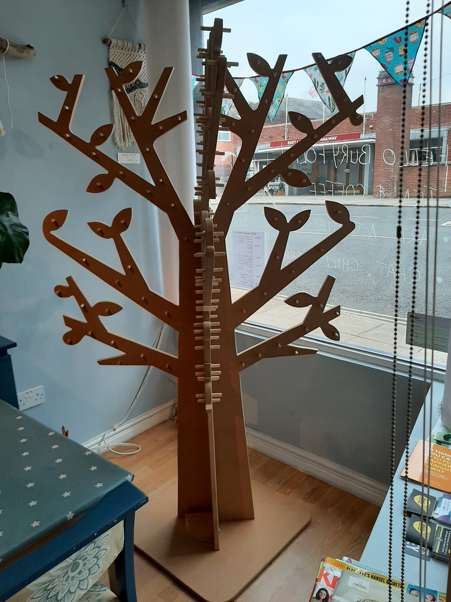 Fri 10th Sept. Is World Suicide Awareness Day. Together with <a href="/BurySams/">Bury Samaritans</a> we invite you to join us at The Big Fandango and leave a message of rememberance or hope on our Memory Tree #shiningalightonsuicide #speaktheirname
