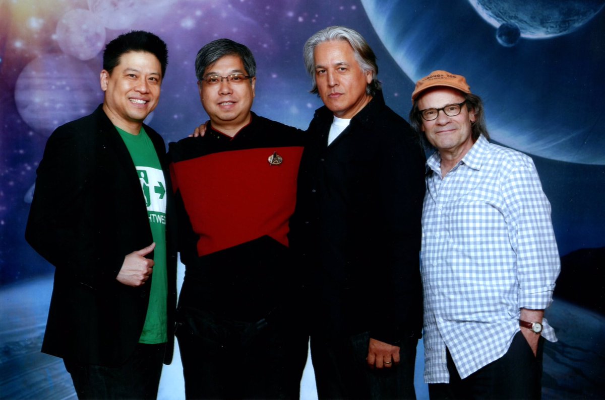 hide7_7's tweet photo. もう7年前か

 #StarTrekDay
＃FedCon2013 https://t.co/3nHOMo9Zow