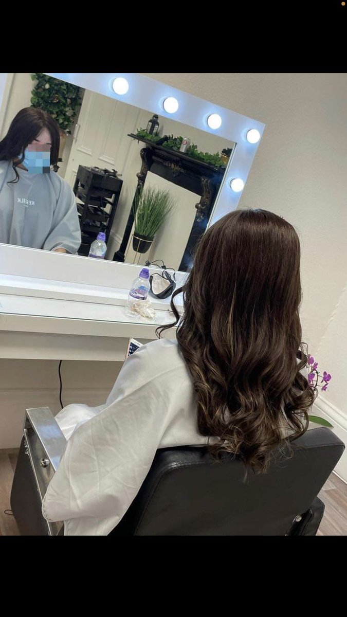 Not one to post things like this, but so proud of me and absolutely love my new princess hair 😭😭