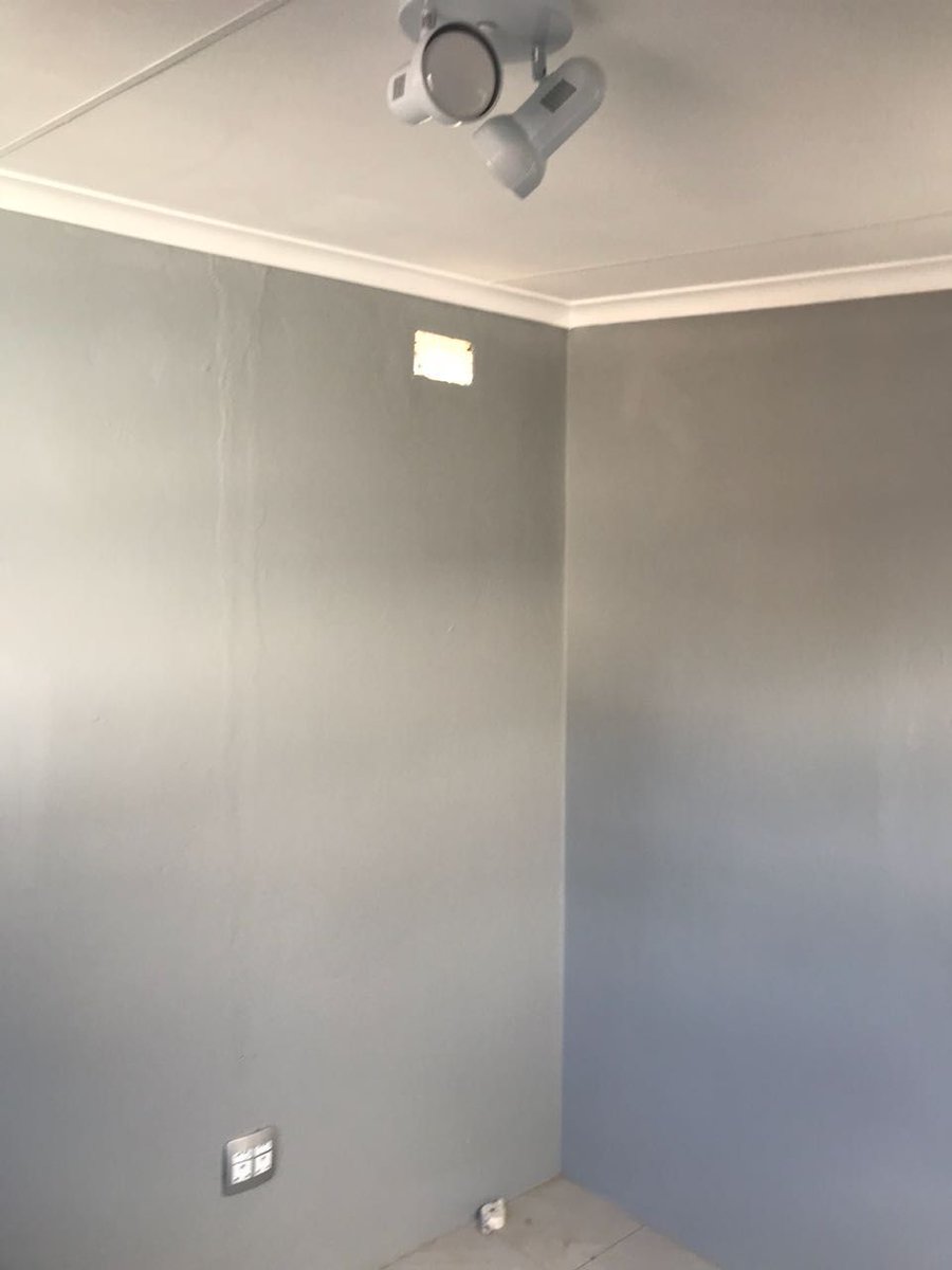 Michel_GroupSA's tweet photo. @MrHandsomeSR Morning Good People 😁

If you are looking to rent out a single room with a shared kitchen and bathroom around Hursthill in Johannesburg. Please contact Michel Property Group and we will help you get a new home ❤ https://t.co/IoGc1NWUFE