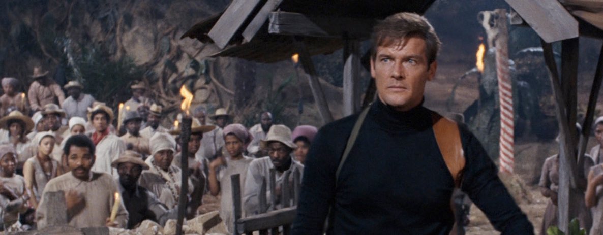 JBondPersuader's tweet image. So #RogerMoore is trending. Quite right too. Here he is as #JamesBond in various outfits in Live And Let Die.