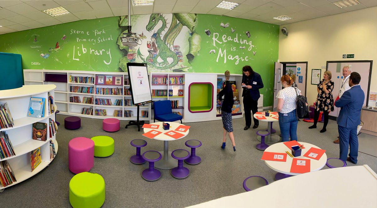fg_library's tweet image. Yesterday was #internationalliteracyday and the opening of @skerneschool – the sixth and final #lifechanginglibraries to be opened. 

Such an amazing project to be involved in with @Booktrust @CressidaCowell @allicatski @UKLaureate #readingforpleasure