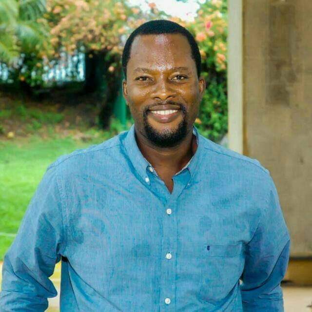 52Collective's tweet photo. 🏗Our splendid voice cast of Flux continues with #TairuAjibode. Tairu is the voice of Akin, Temi’s Dad!🏗

https://t.co/J2P4Z3Svq7 https://t.co/B5bYIq6VNW