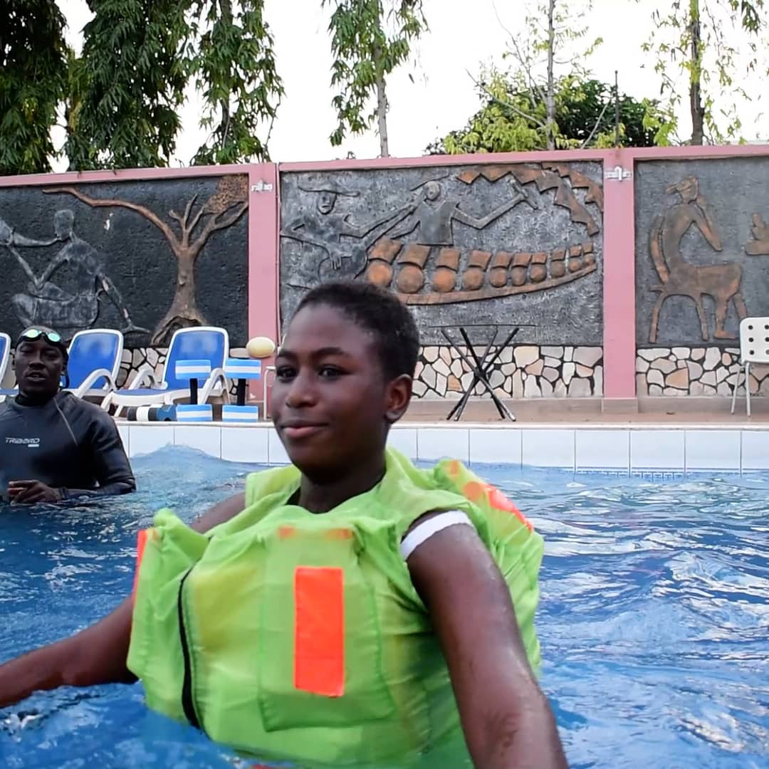 Dext_Tech's tweet image. Using design thinking methods from the Dext Science Set, students from St. John Bosco designed and manufactured a life Jacket using plastic waste.The innovation was inspired by stories of drownings in fishing communities and plastic waste reuse. #scienceset #STEM