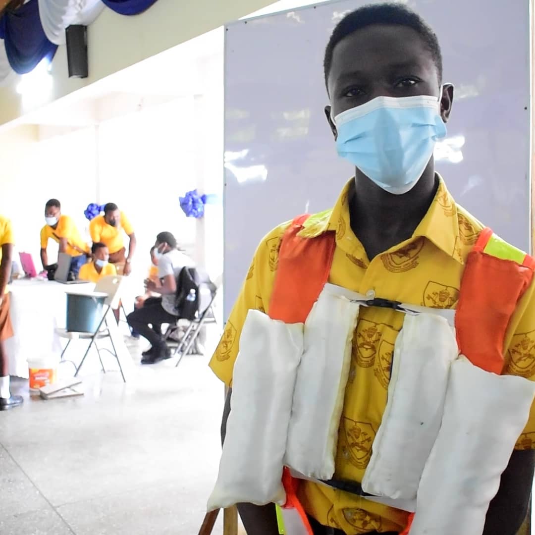 Dext_Tech's tweet image. Using design thinking methods from the Dext Science Set, students from St. John Bosco designed and manufactured a life Jacket using plastic waste.The innovation was inspired by stories of drownings in fishing communities and plastic waste reuse. #scienceset #STEM