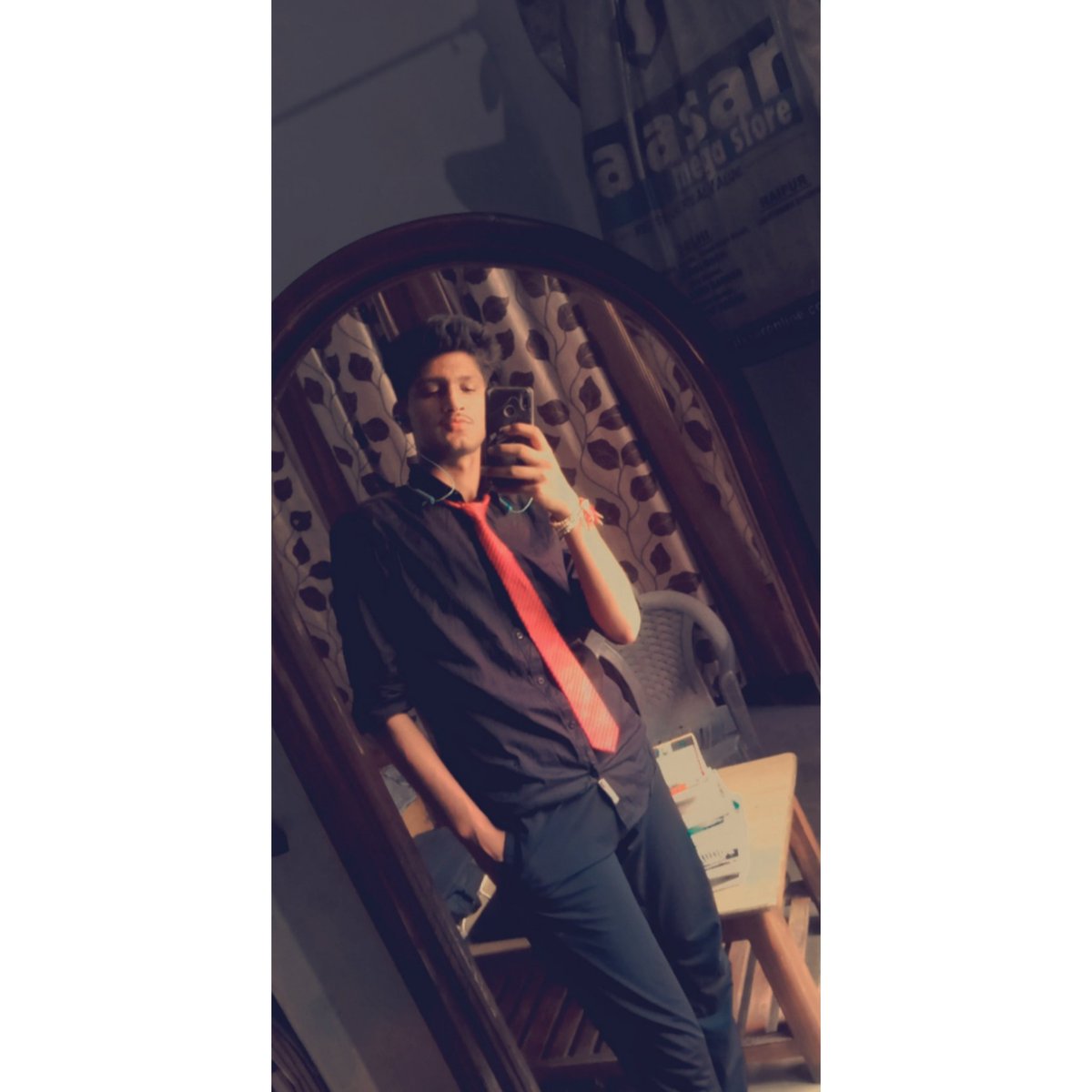 ChughPrabhjot's tweet image. Want more connections:) ⚡