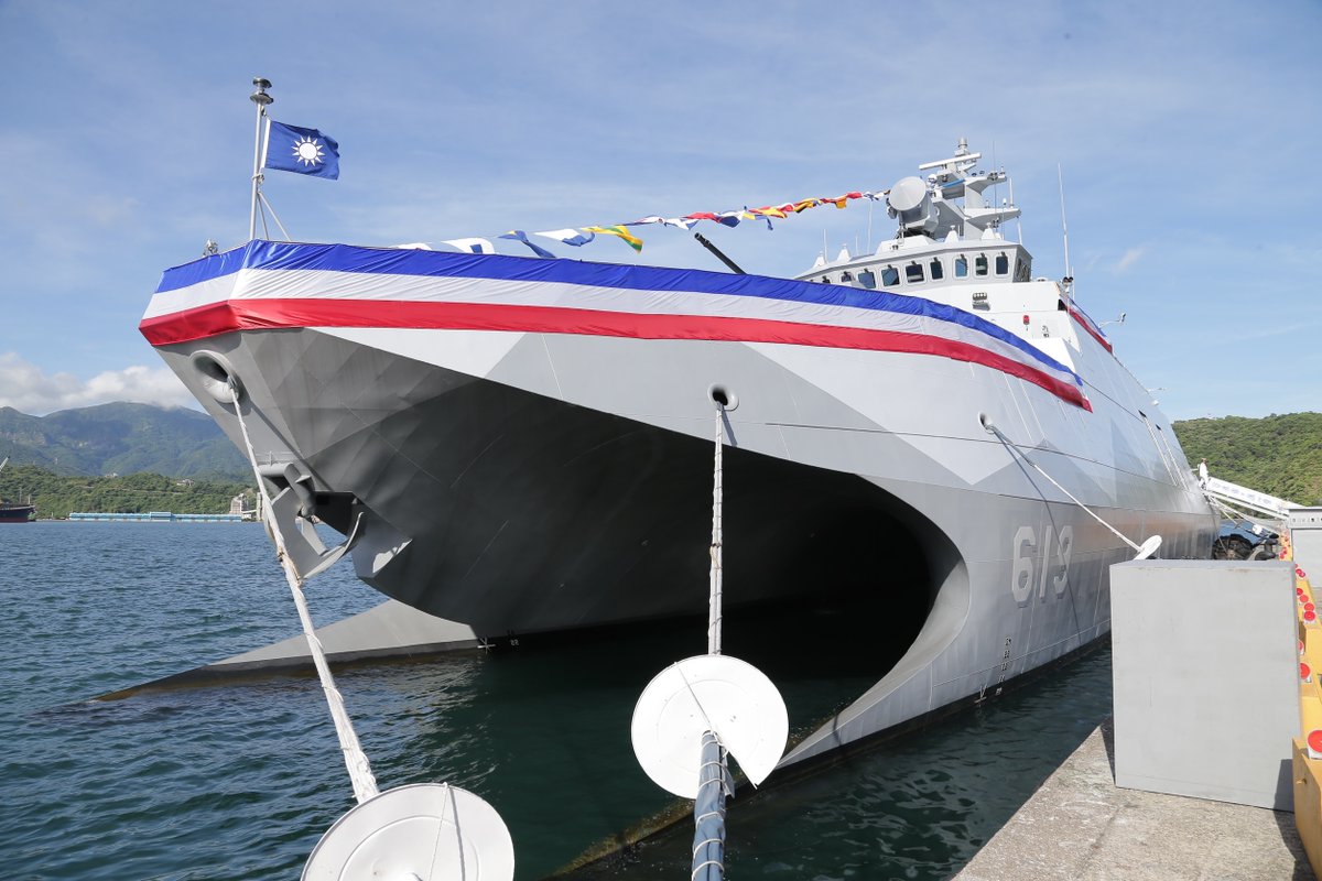 MoNDefense's tweet photo. Launched last December, our latest stealth corvette #TaChiang is officially commissioned. This new blood of #ROCNavy will patrol our waters and #ProtectOurCountry. https://t.co/7F6QNE37hj