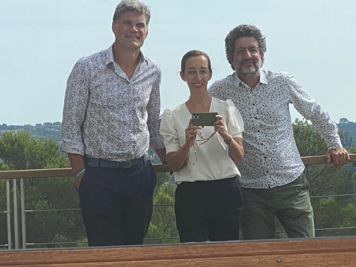 Une belle journée de séminaire au Club Med Opio pour l'un de nos clients débute avec 

Fabien Pelous et sa conférence « Travaillons Ensemble »

<a href="/DuboutNelly/">Nelly Dubout</a>  et Dany Nassif avec des ateliers pour « Construire sa raison d’être » inspirés du Why de <a href="/simonsinek/">Simon Sinek</a> 

#SpreadYourWings