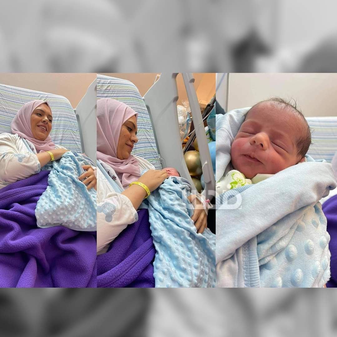 hamada_pal2020's tweet photo. Palestinian ex-prisoner Anhar al-Deek delivers her baby boy outside Israeli prison and among her family
She was released by IOF, following local and international pressure, on conditions to remain under house arrest and financial bail of $12,500
#FreeThemAll
#SaveAnhar
#FreeAnhar https://t.co/Ke6X2S904c