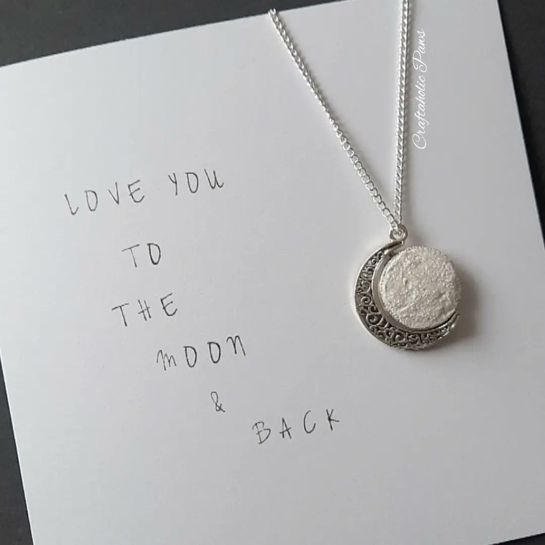 Morning #elevenseshour 
Love you to the moon & back!
I've made beautiful, tiny, shimmery, textured moons, which also spin on their axis (double sided) so great to fiddle with when feeling anxious or nervous - can be sent direct with your message 💙
#moonjewellery #letterboxgift