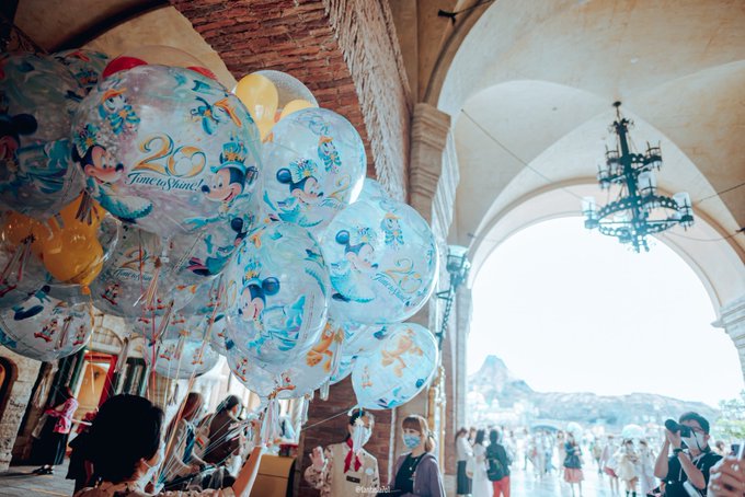 クリスタルスフィア 東京ディズニーシー周年 販売店舗 値段やボンボの予約は すももの家