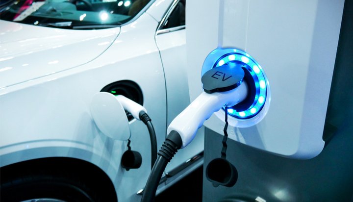 Fairburns_Group's tweet image. #WorldEVDay2021 : Government launches app to encourage switch to cleaner vehicles ow.ly/CD6h50G6QsD @EnergyLiveNews #EVs #EV8Switch
