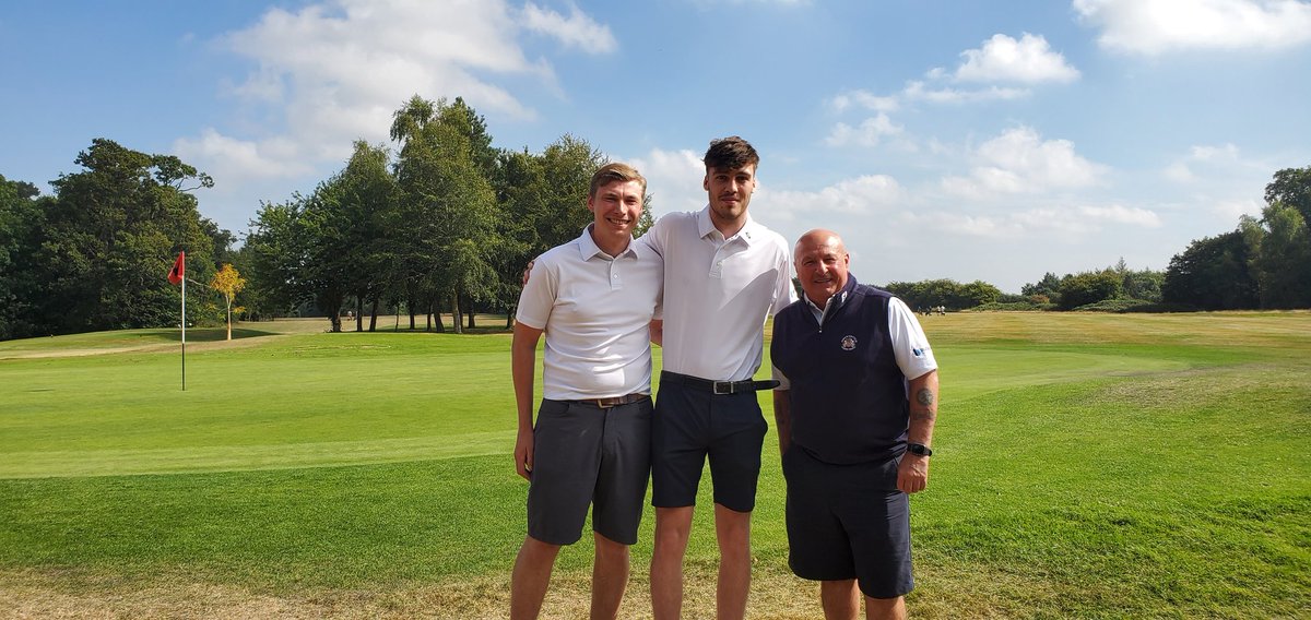 Thanks <a href="/InfoBeardwell/">Beardwell</a> for supporting our annual Charity Golf Day.

Brian Knight said: "We are delighted to be supporting such a fantastic event for a local hospice. We're looking forward to a fantastic day."