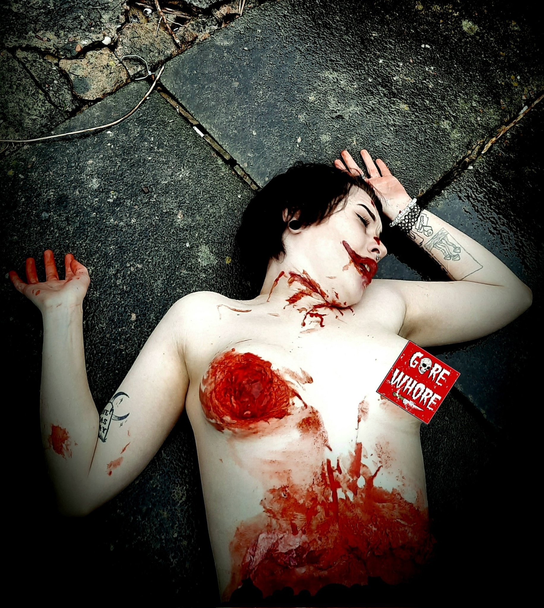 🥀𝕸𝖎𝖘𝖙𝖗𝖊𝖘𝖘 𝕯𝖆𝖊𝖒𝖔𝖓𝖎𝖚𝖒🥀 on X: Who wants to play with my  guts? 😈🔪 🩸🖤 #gorewhore #bloodplay #knifeplay #murderporn #snuff #goth  #deadgirl #horror #horrorporn #goreporn #send #findom #cashcow #humanATM  #paypig #linkinbio t.co ...