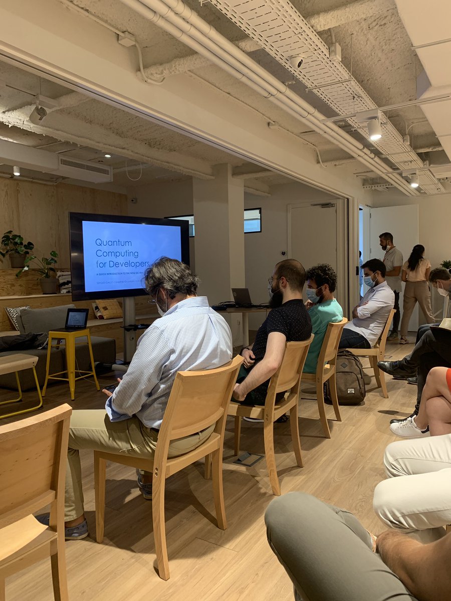 Empezamos la tarde con un evento #meetup Nueva Tecnología: “Introducción a Informática Cuántica” <a href="/innoit/">InnoIT</a> con 
<a href="/piratecto/">Sergio Gago</a>

#QuantumComputing
<a href="/AtlasTec/">Atlas Tecnológico</a>