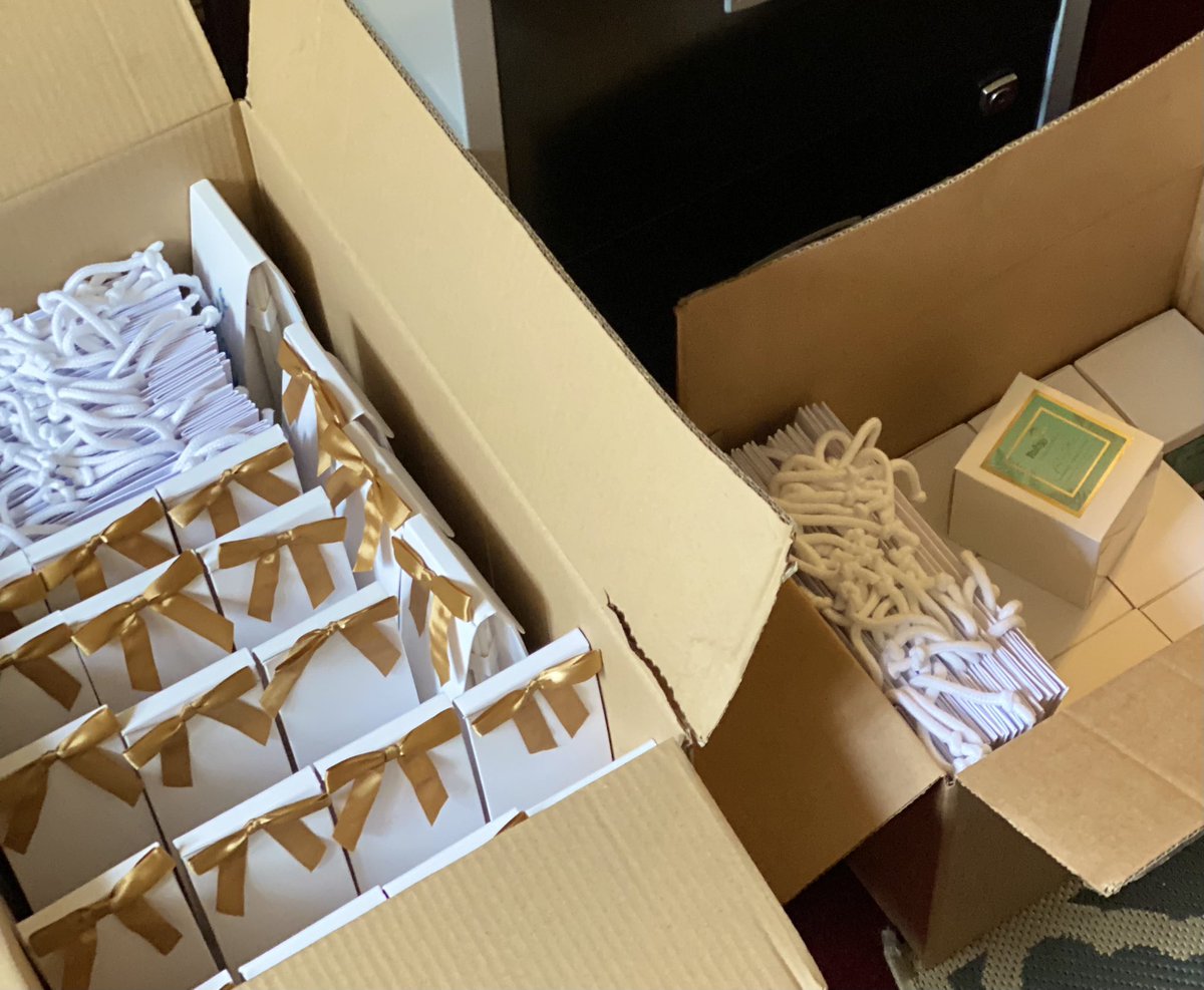 susanmaxwell777's tweet photo. https://t.co/Yoyy5msoie
RubySue Collection by Susan Maxwell
Packing orders day
this afternoon🌸 #busy #irishdiffusers #irishcandles #newbusiness https://t.co/xRomRnqRCD
