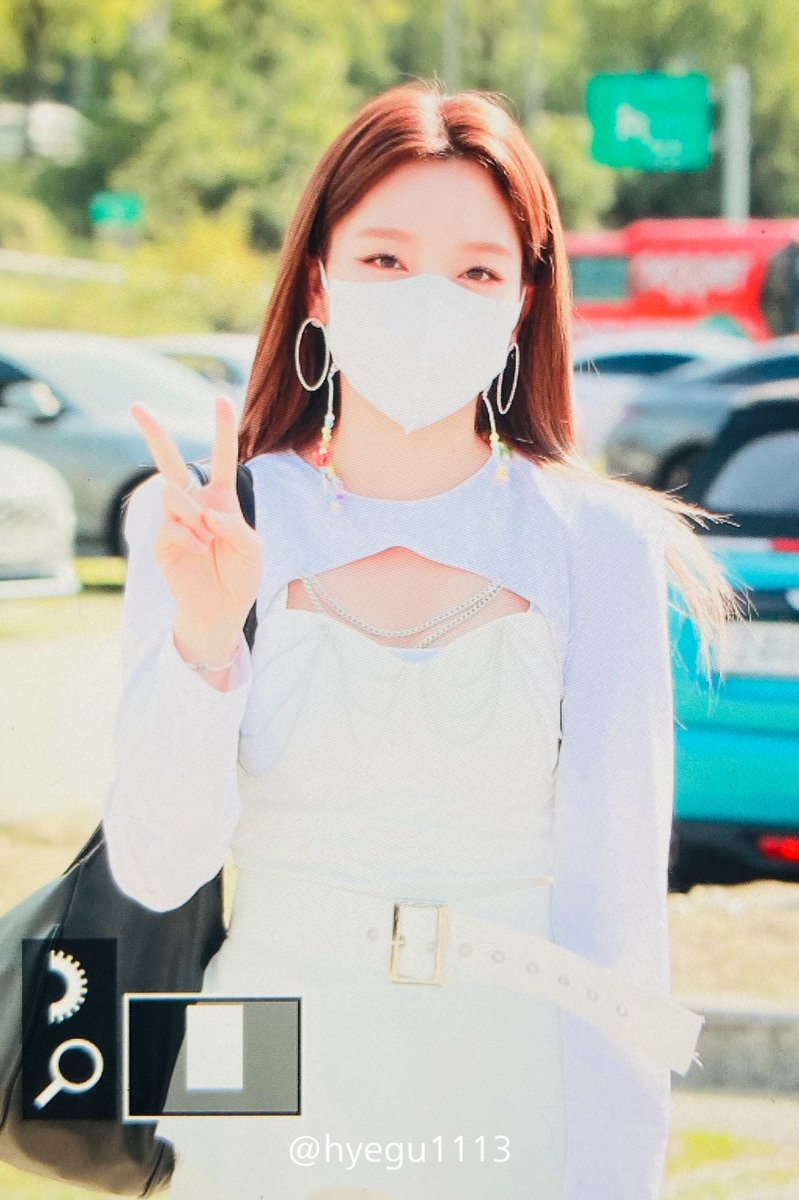 hyegu1113's tweet photo. 210909 주광 코공👸 #고원 https://t.co/9Gzg3frHf5