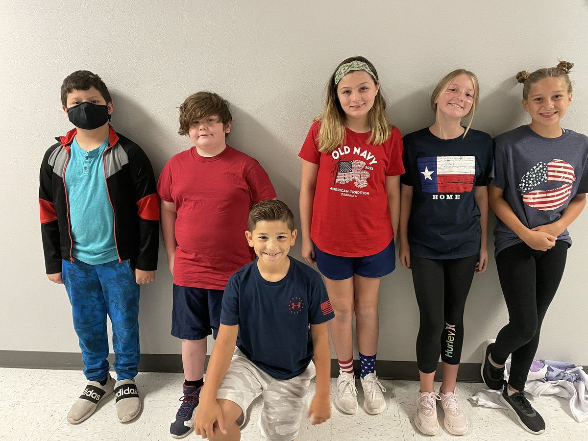 Red White and Blue day for our first responders ❤️💙 #actonfam