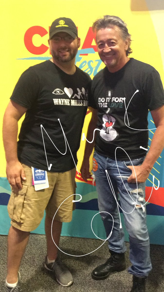 ChrisYow14's tweet image. Lol @BillisKing with the Wayne County connection! #MarkCollie is a great dude.