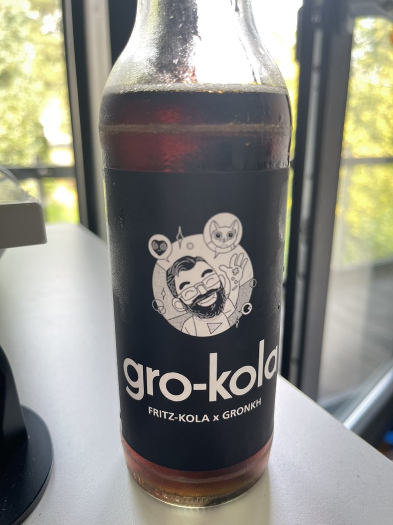 @frithfhaisiste @fritzkola Die wahrscheinlich einzige GroKo, die Dich nicht belügt 😄👍🥤