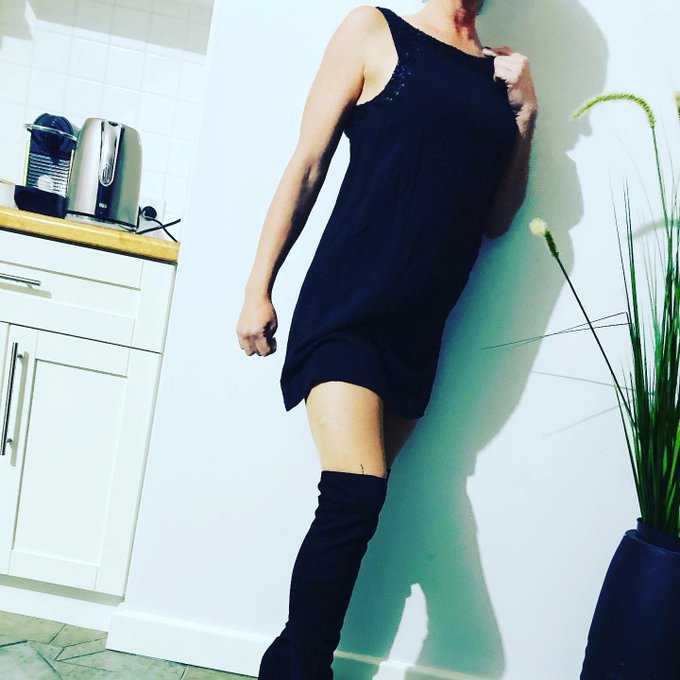 New outfit for the weekend 👄👄 https://t.co/94sy79YTTQ<a href="/tag/hotwife"class="tags"><span>#hotwife</span></a><a href="/tag/wifeshare"class="tags"><span>#wifeshare</span></a>