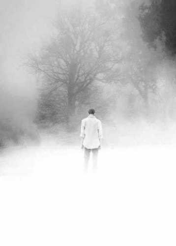 قبل أن تتعلق بأحد كُن مستعدًا لغيابه!.😞