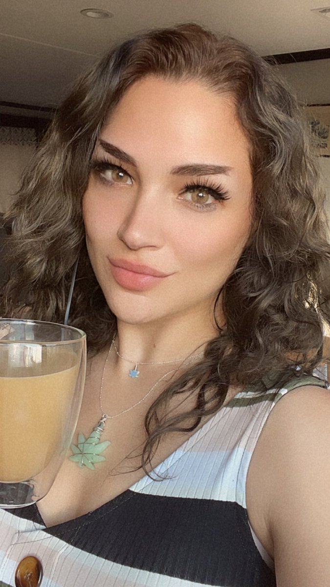vizurantvis's tweet photo. ✨🍃𝙶𝚘𝚘𝚍 𝚖𝚘𝚛𝚗𝚒𝚗𝚐☕️🍃✨ https://t.co/pjkSm9P6FD