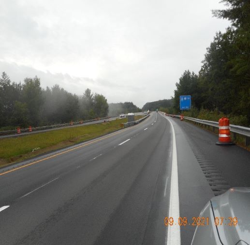 roadconstructvt's tweet photo. #91rockbridges #I91rockinghamvt #rockinghamvt #I91vt 9/13/21 week Travel lanes open on both bridges; Sign installation; U-Turn paving; Construction vehicles in/out of work areas; Caution-Narrow lanes. @511VT
@wazevermont @waze @NoCheckpointsNH @WCAX_Adam @VTStatePolice https://t.co/MewTEwLo8l