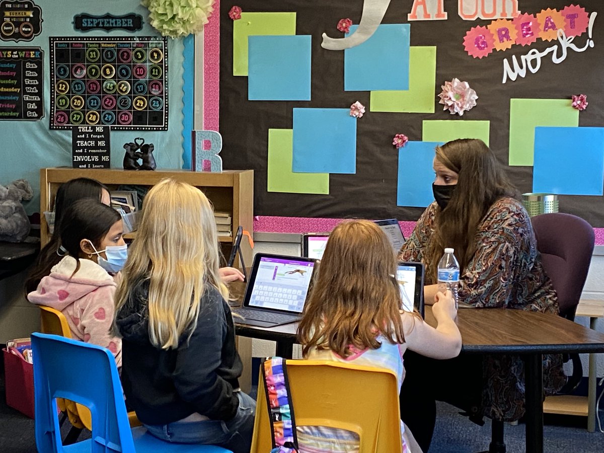 Love hearing the guiding questions that Miss Reed is asking her small group!  Always learning!!  ⁦<a href="/Morichey/">Marissa Richey</a>⁩ ⁦<a href="/MSDDecatur/">MSD Decatur</a>⁩ #DecturProud
