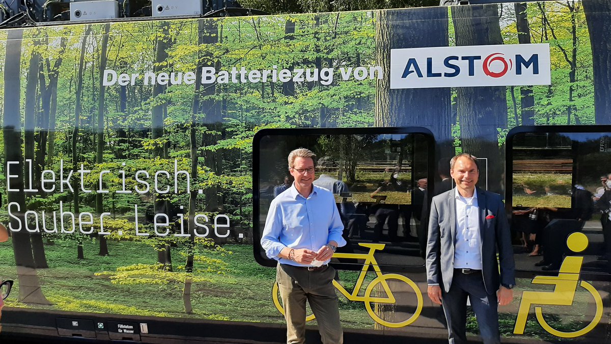 JensSprotte's tweet photo. Toller Austausch zu #emissionsfreier #Mobilität .Danke für Ihren Besuch bei @AlstomGermany @andreasscheuer https://t.co/tFDNI1UWxL