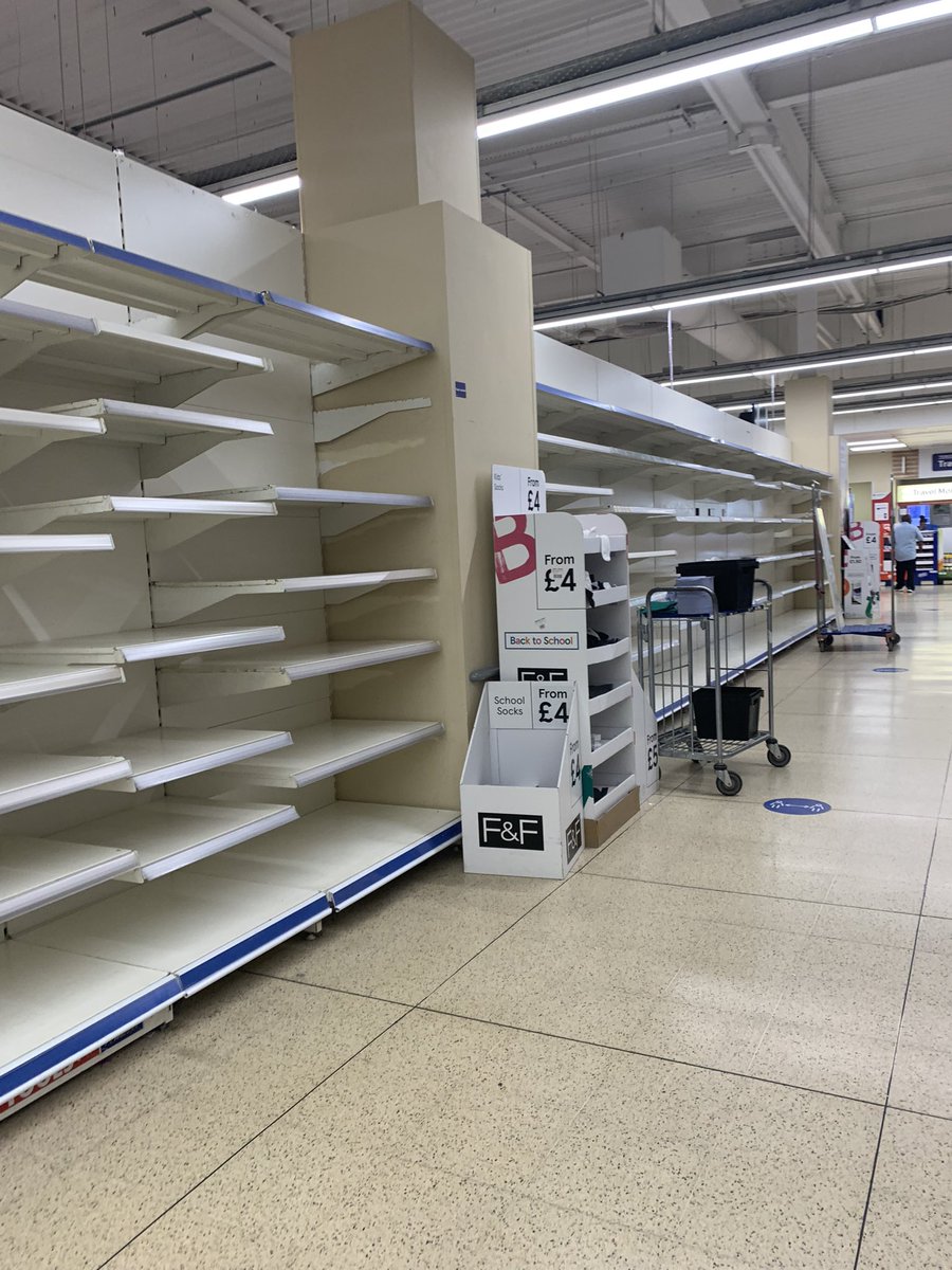 m666rkd's tweet photo. @ElliotElinor Saying they were re-arranging the shelves an store was best excuse I’ve heard https://t.co/MwPduSVkAF
