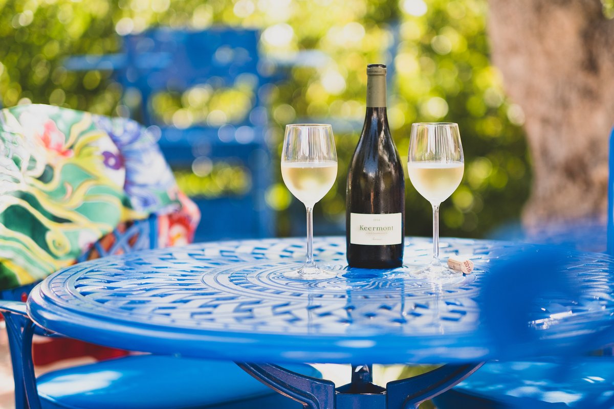 Majeka House tweet media