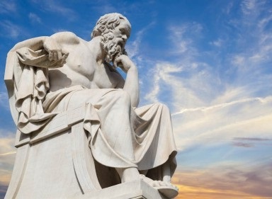 Cursus filosofie voor iedereen! Jong, oud, wel of geen VC'er: iedereen is welkom. Het niveau van de cursus is VWO bovenbouw en er zijn 6 bijeenkomsten. Ga naar varendonck.nl, scroll naar beneden naar 'nieuws' en schrijf je in!