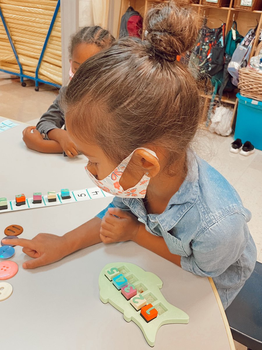 RCPS_EarlyLearn's tweet image. Ten, Nine, Eight….
#numbersequence #numberrecognition #smallgrouplearning