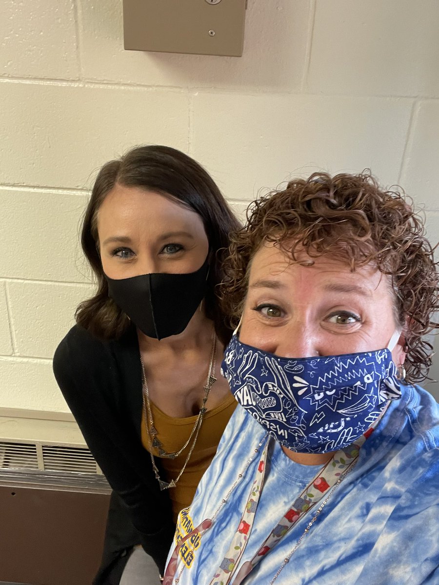 Rae Clune tweet media