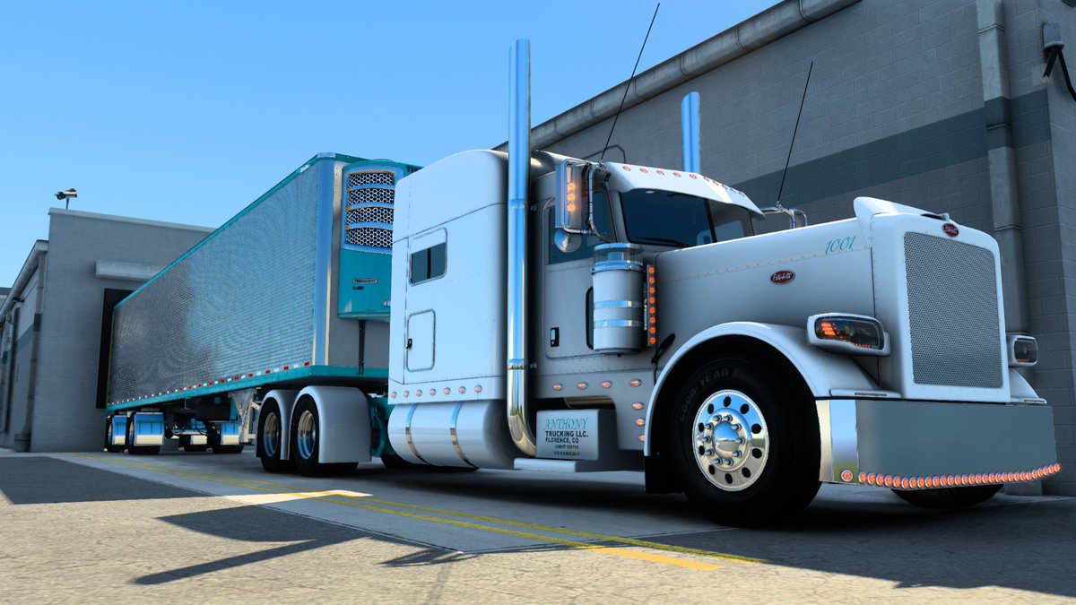 AnthonyTruckin's tweet photo. Just trying to make dreams come true in Wyoming
@SCSsoftware @b4rtdesigns 
#Wyoming #peterbilt #reefertrailer #greatdane https://t.co/Q9OVE5x3Gg