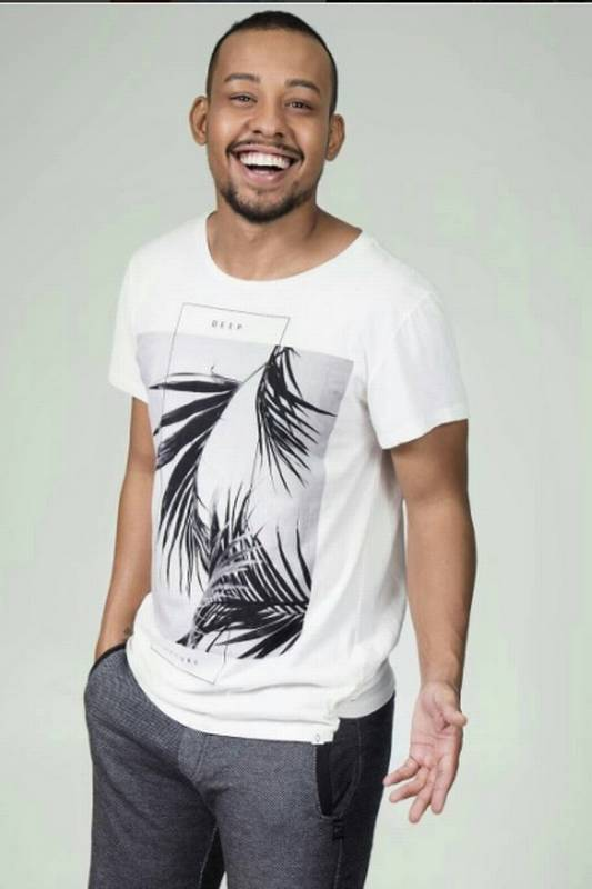 sitetvshow's tweet photo. Mussunzinho é o segundo artista confirmado para a  A Fazenda 13.
#RecordTV  #Mussunzinho #AFazenda13 https://t.co/2LSHhTTl8G