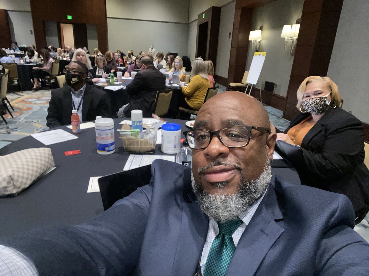 Eduk8r_Simmons's tweet photo. Happiness is the new rich! @RJMotivates #FederalProgramsAlabama https://t.co/aRMlrEZQ5i