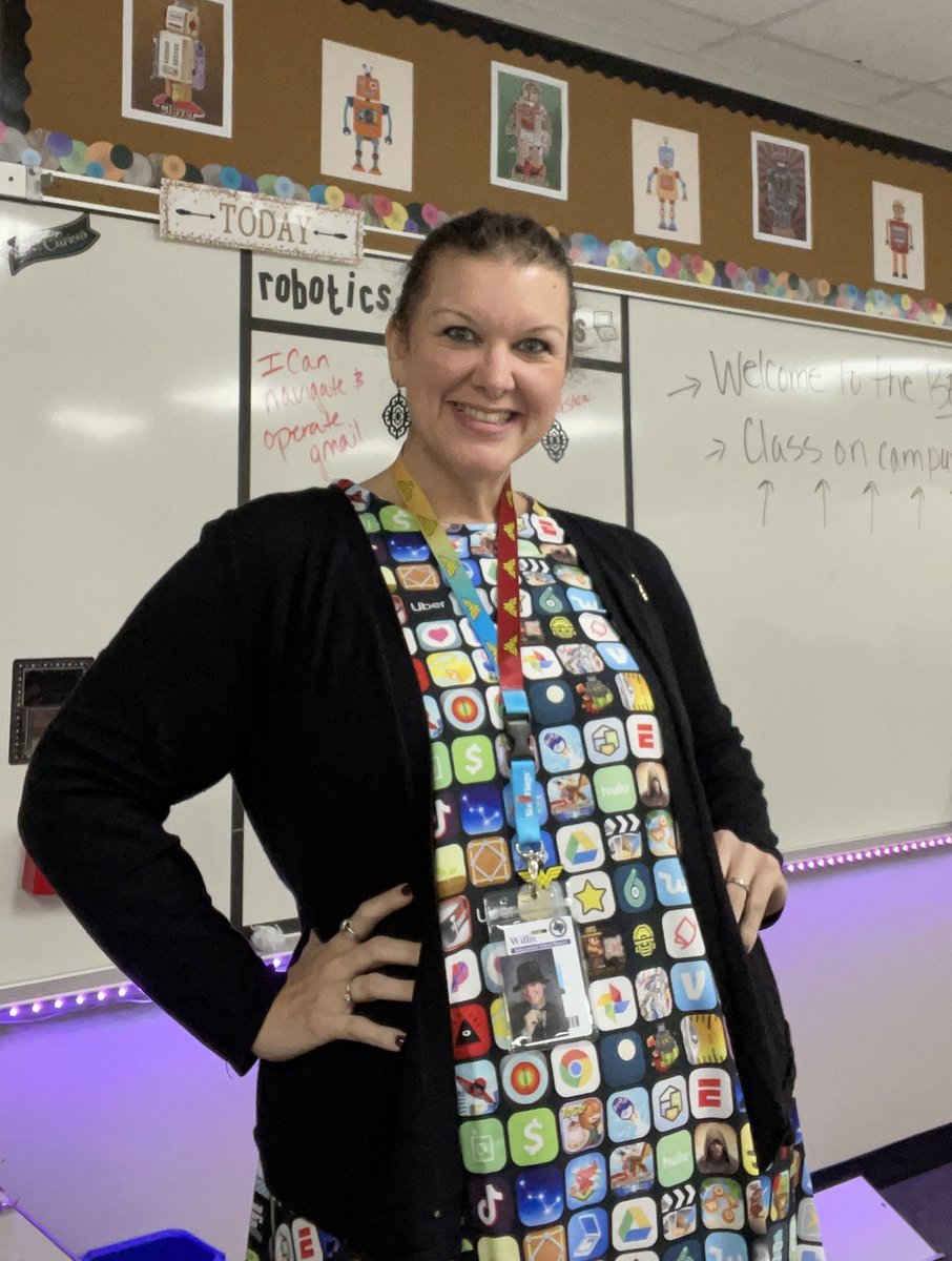 sciencewithcobb's tweet image. Ready for an awesome day! @LLMSLynx #Robotics #techapps @WillisSchools #BeGreat