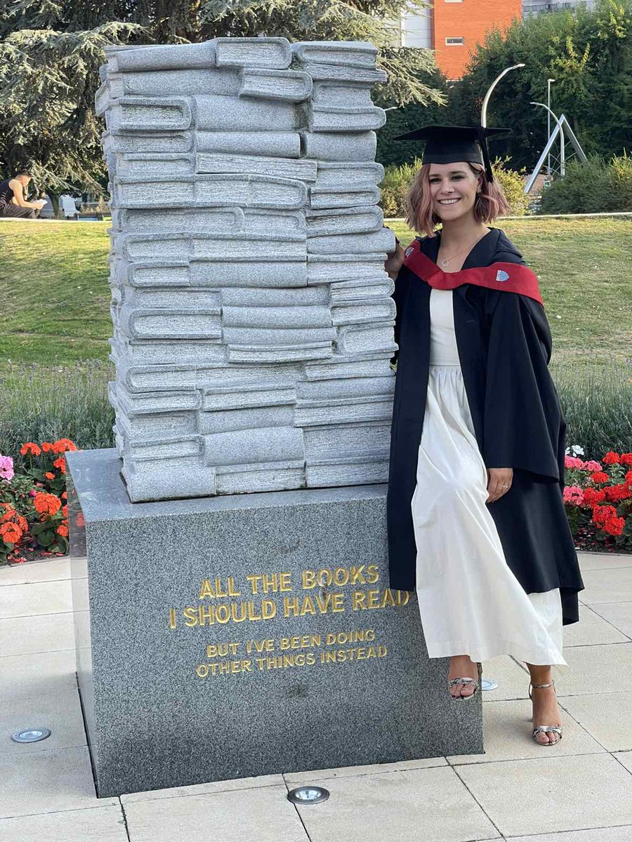 The best day with the best family and friends <a href="/AstonUniversity/">Aston University</a> 👩🏼‍🎓

#DegreeApprenticeship