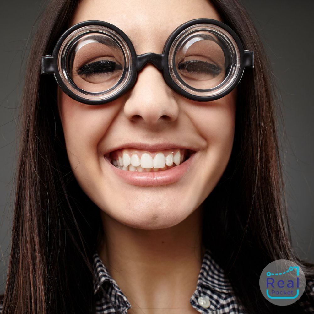 the_real_pocket's tweet photo. If people want to call having a #RealPocket weird, then sign me up! Iβm happy being a weirdo on #WonderfulWeirdosDay with my RealPocket. You can find one of four designs on our site @ https://t.co/BWT87UUScd. https://t.co/Wy7FscMupt