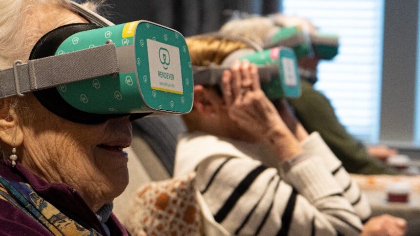 VRDigest_'s tweet photo. https://t.co/G9yxVeU3L5
💥 RendeverFit — это фитнес-платформа VR для пожилых людей, которая обещает улучшить здоровье с помощью упражнений‼
#vr #vrdigest #virtualreality #vrnews #RendeverFit #IAppLab #OculusQuest2 #Rendever #vrgames #виртуальнаяреальность https://t.co/tVSX7Bqd2I